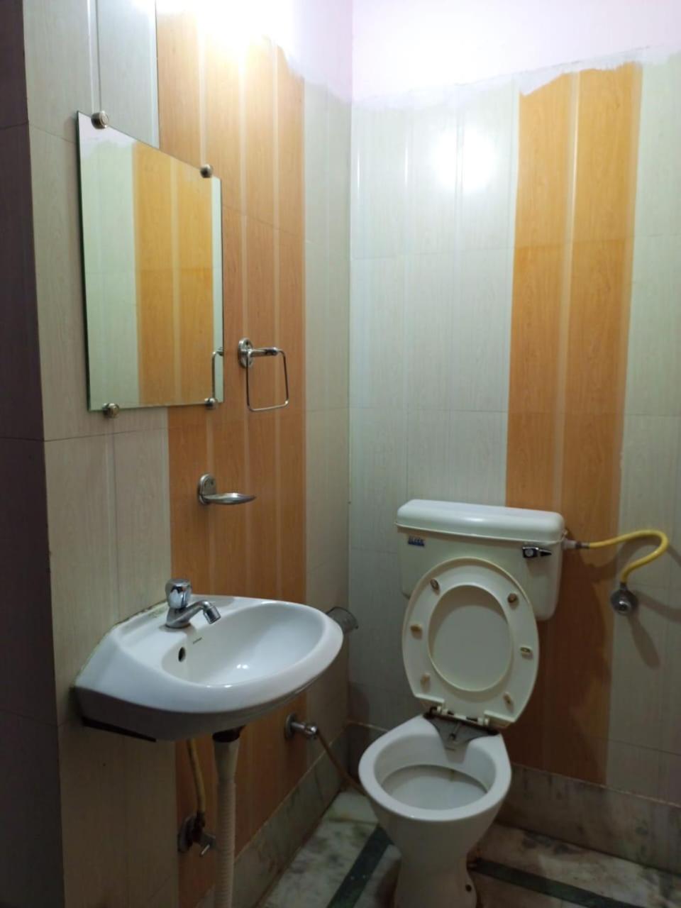 Hotel New Apple Rose Chandigarh Near Railway Station Dariya Uco Bank Ke Pass Exterior foto
