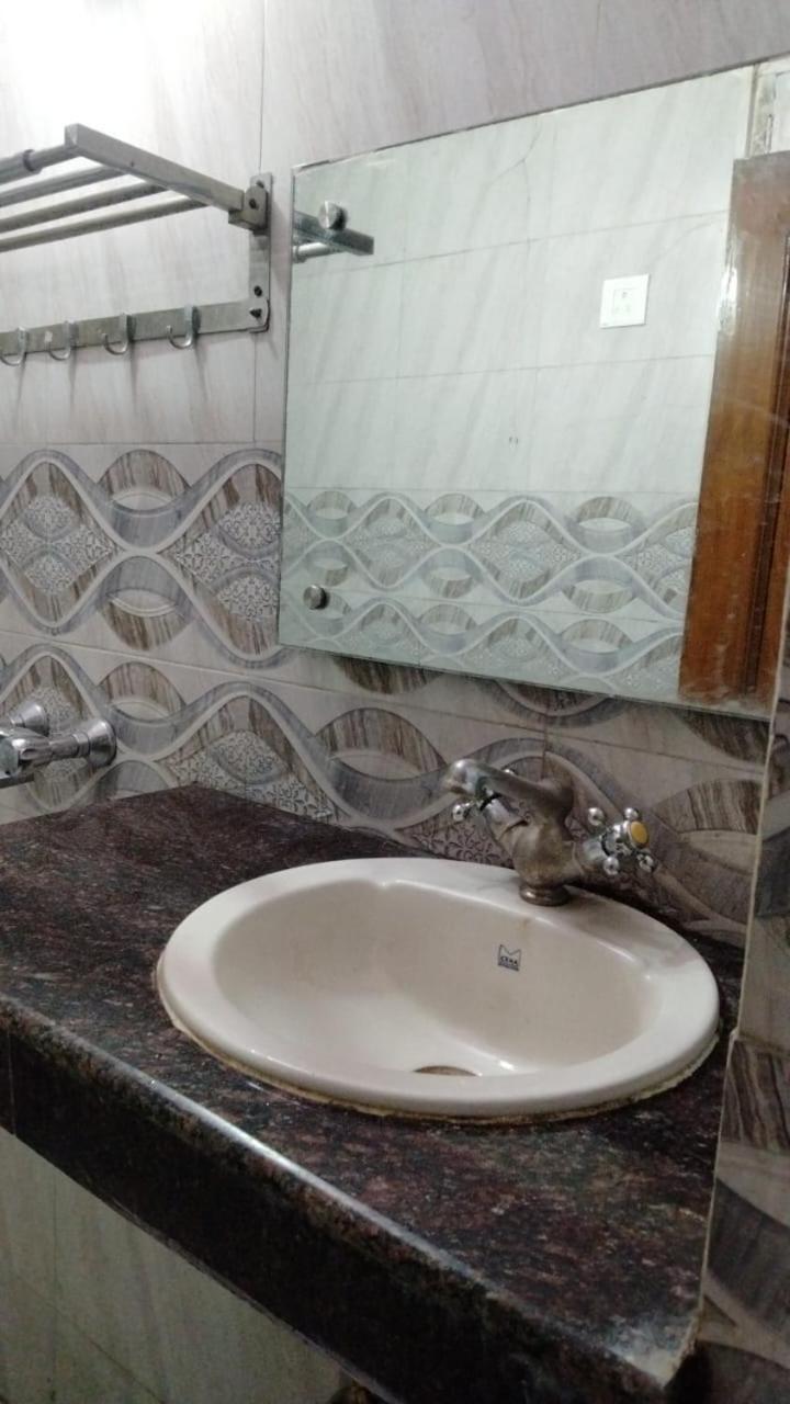 Hotel New Apple Rose Chandigarh Near Railway Station Dariya Uco Bank Ke Pass Cameră foto